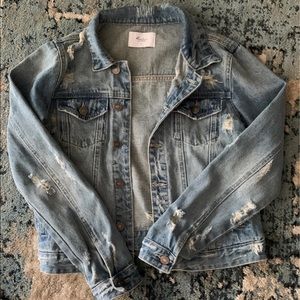 KanCan distressed denim jean jacket